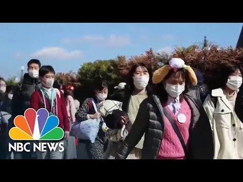 japan-closes-schools-for-a-month-to-stop-coronavirus-spread-|-nbc-nightly-news