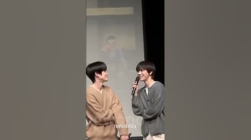 when #jungwoo said "sayang2ku (my love)" #jaehyun looked at him while showingoff his dimples #jaewoo