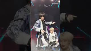 Thunderous Hyunjin Maniac In Anaheim