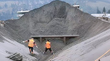 Barge unloading 3850 tons of phosphate ore - Part 2 - Smooth fast flow - Vlog of work on the barge