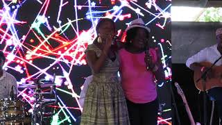 Video thumbnail of "Mana Fatita- Djanira Mercedes & Dina Santos"