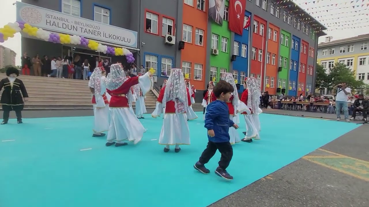 Bizimkent İlkokulu 23 Nisan Kafkas gösterisi ❤️