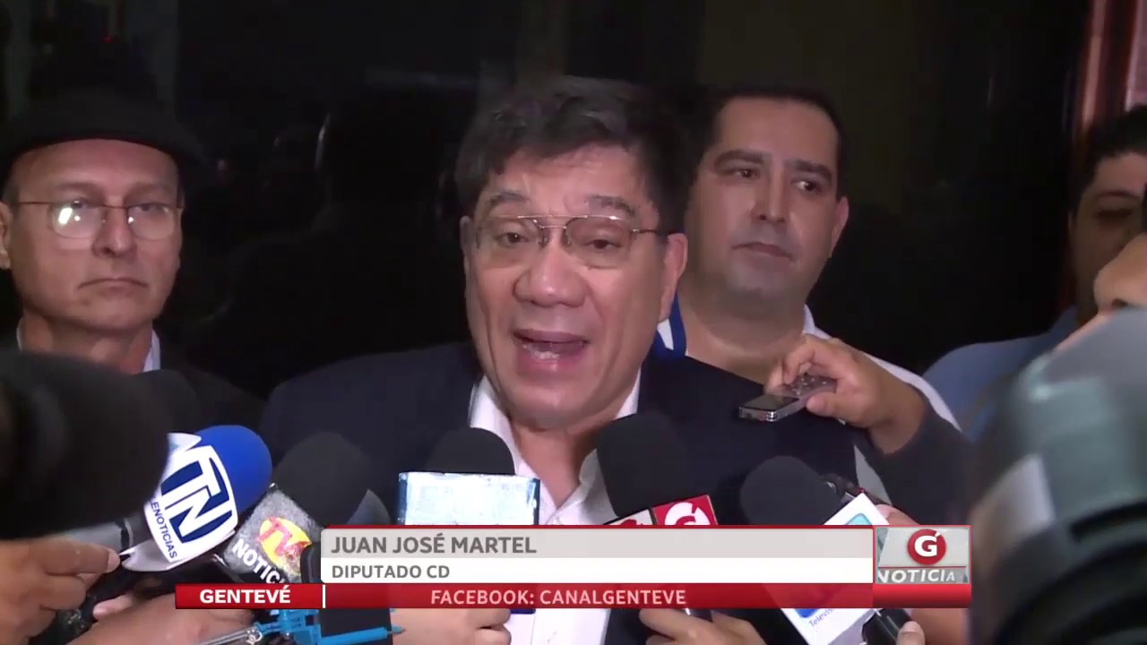 PRESENTAN REFORMA A LEY REGULADORA DEL TRANSPORTE, DEPÓSITO Y DISTRIBUCIÓN DE GAS newspaper mockup