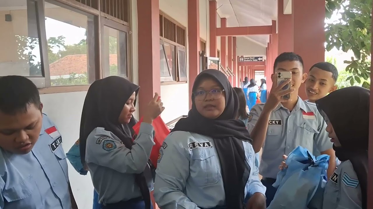 ✨TUGAS IOT VIDEO KEGIATAN SEKOLAH 🏫Nama : Wiwik Noor Wijayanti_34_TKJ 2