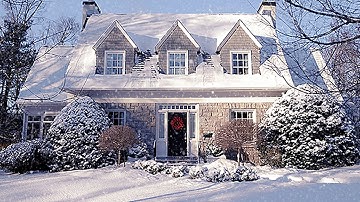 Shadow Neutron | Jimmy Spongy Dark Time Christmas Spectacular