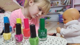 Маргарита с Куклой Диана играют в Салон Красоты Дизайн ногтей | Paint the Nail Art designs Маргарита с Куклой Диана играют в Салон Красоты Дизайн ногтей | Paint the Nail Art designs