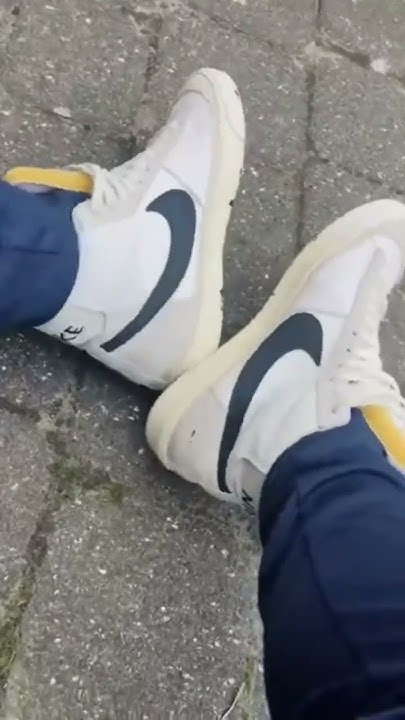 nikeblazermid