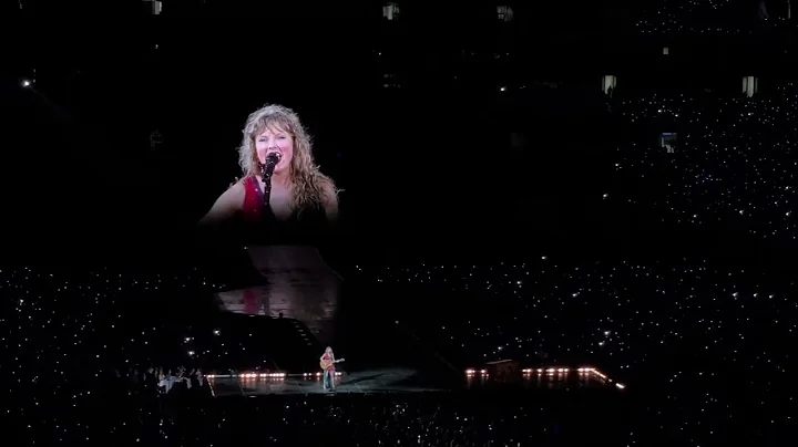 Tim McGraw x Timeless guitar mashup - Taylor Swift The Eras Tour (Miami N1)