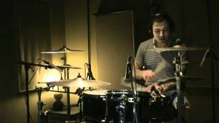 Video thumbnail of "Nneka - Heartbeat - Drum cover"