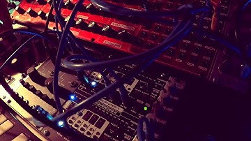 Cloudlets - Neutron Clouds Plaits Ambient