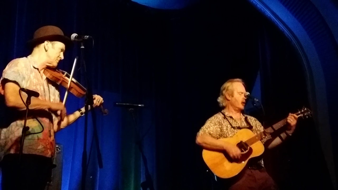 Chris Jagger with Charlie Hart perform Road Runner. Melbourne