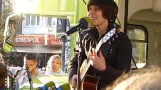 Alin Coen - Alles was ich hab - live &amp; akustisch Reeperbahn Festival N-JOY Reeperbus Hamburg 2013-09