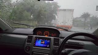 Hujan Deras Naik Nissan Xtrail jl. Magelang-Jogja