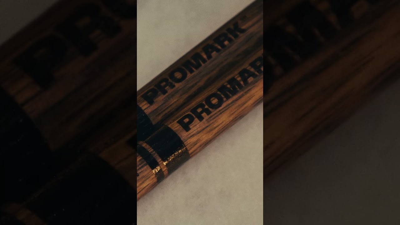 ProMark. The Official Stripes of Carter McLean. adlı videoyu YouTube'da izle ProMark. The Official Stripes of Carter McLean. adlı videoyu YouTube'da izle
