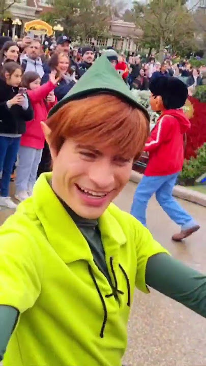 Disneyland Paris, Peter Pan has arrived! He hugs Wendy. Dream...and Shine Brighter, 12 January, 2023