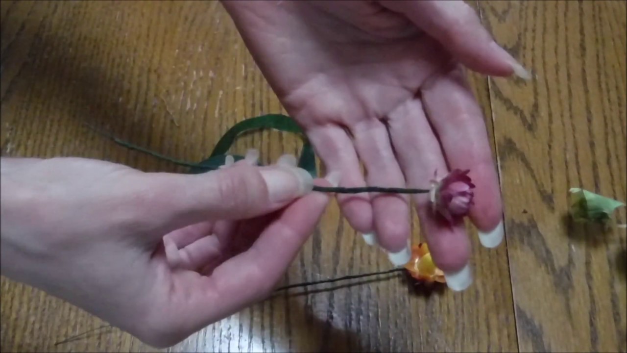 How To Floral Tape Wire Stem Flowers YouTube