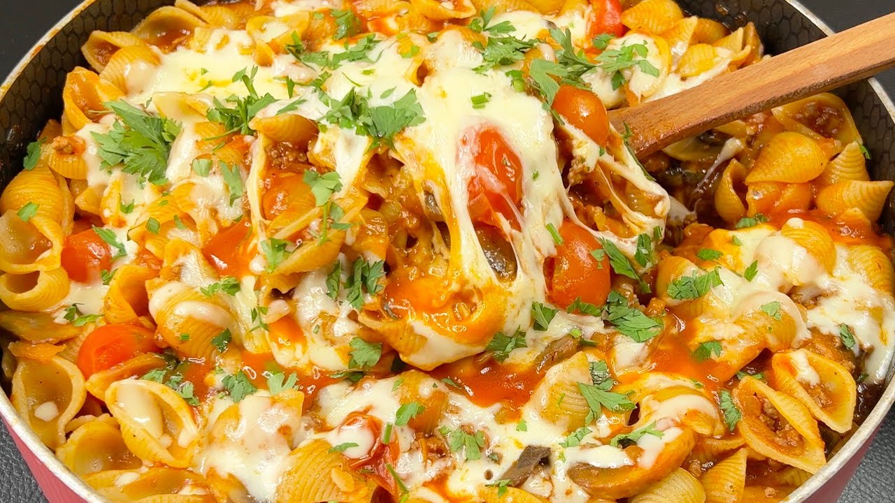 Sie werden dieses Nudelgericht definitiv lieben, nachdem Sie es ausprobiert haben! Lecker!