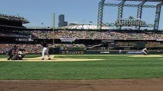 ARI@SEA: Griffey Jr. hits first homer at Safeco Field screenshot 4