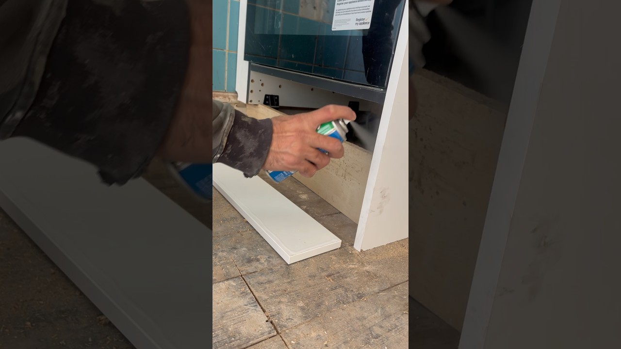 HOW TO FIT OVEN FILLER PANEL - DIY-TIPS 