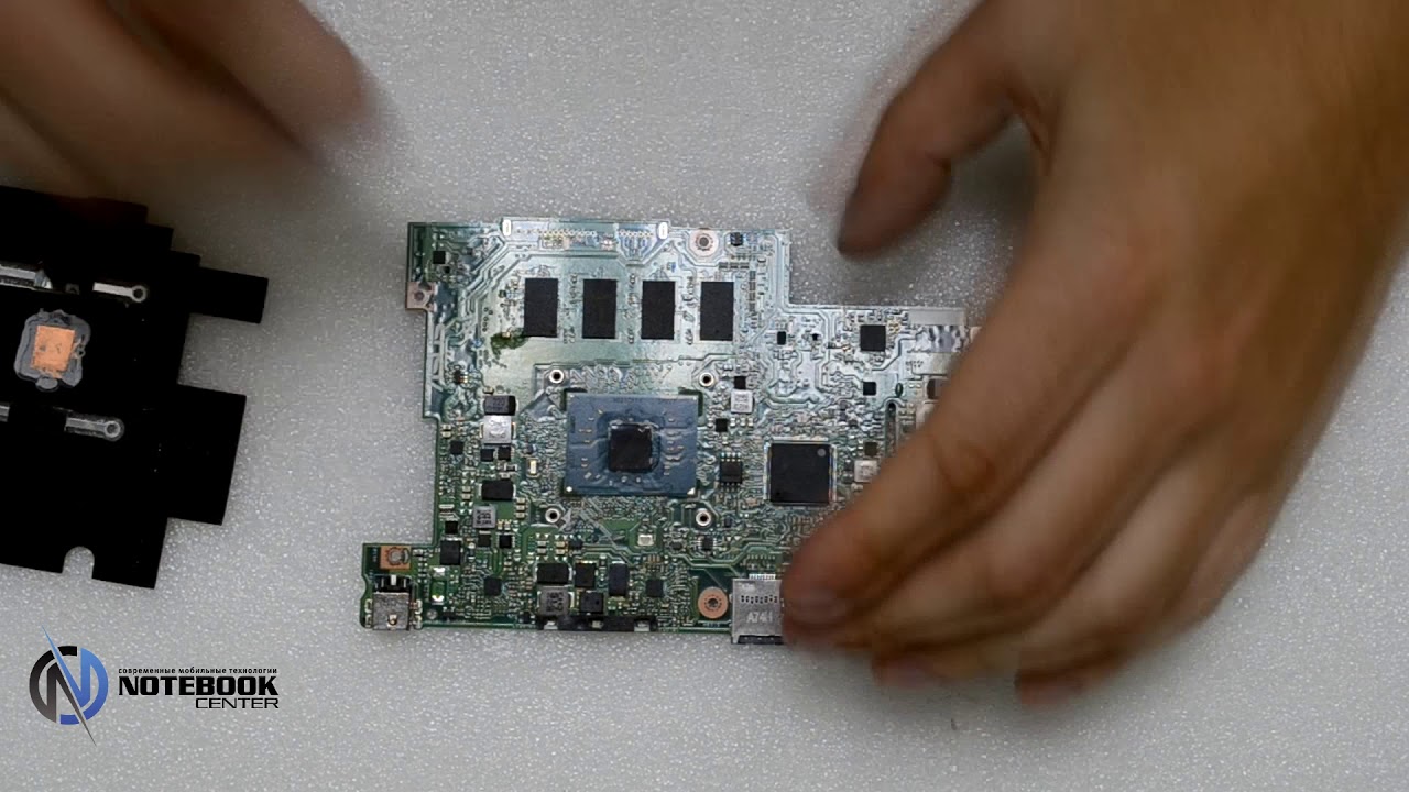 ASUS VivoBook e203n - Disassembly and cleaning