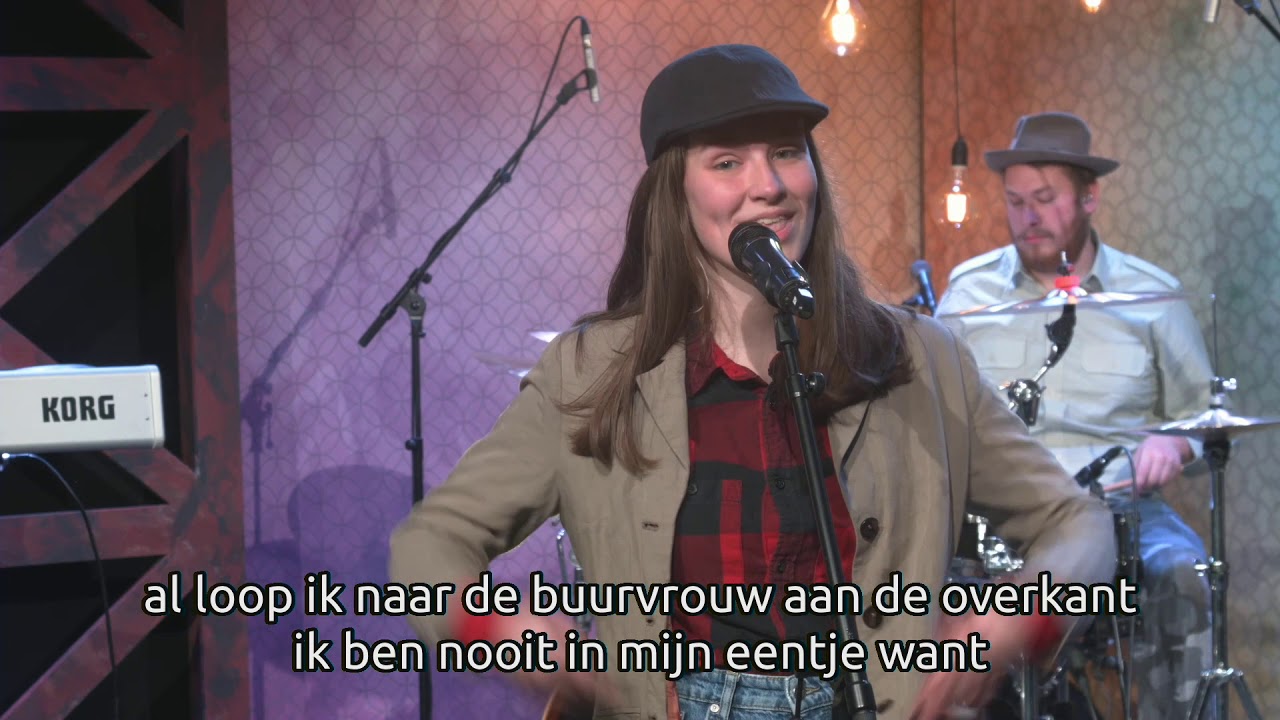 lied - onder, boven, voor en achter God is altijd bij je 🎵🎶 - VEZ