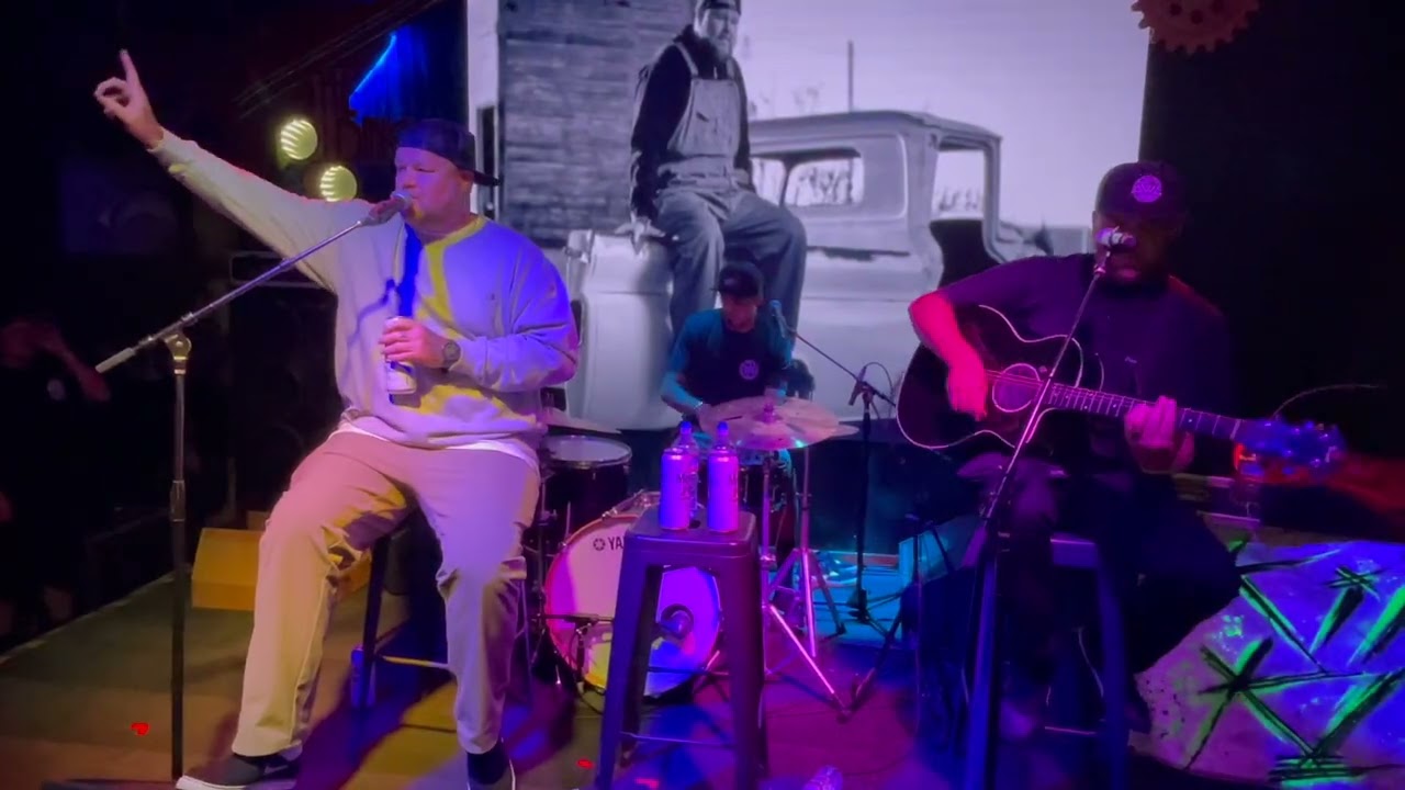 Big B – “Out Here In Cali” (Live at SRH Fest)