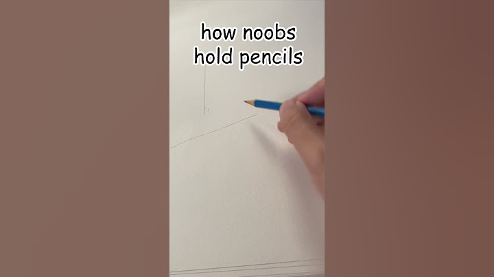 how artists hold pencils...