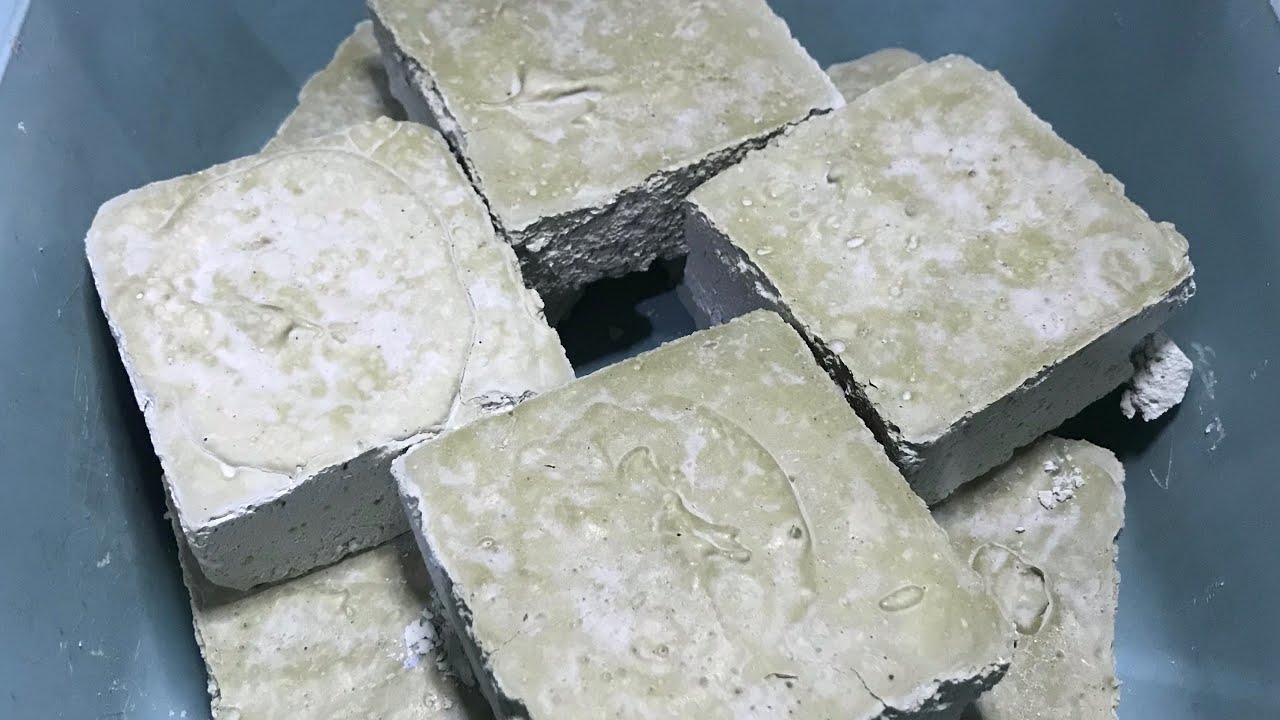 Homemade Gym chalk blocks with softener #asmr #gymchalkvideo #satisfying  #oddlysatisfying #experimentbindu