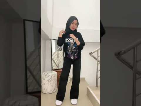 oversized-t-shirt-ootd-hijab-style