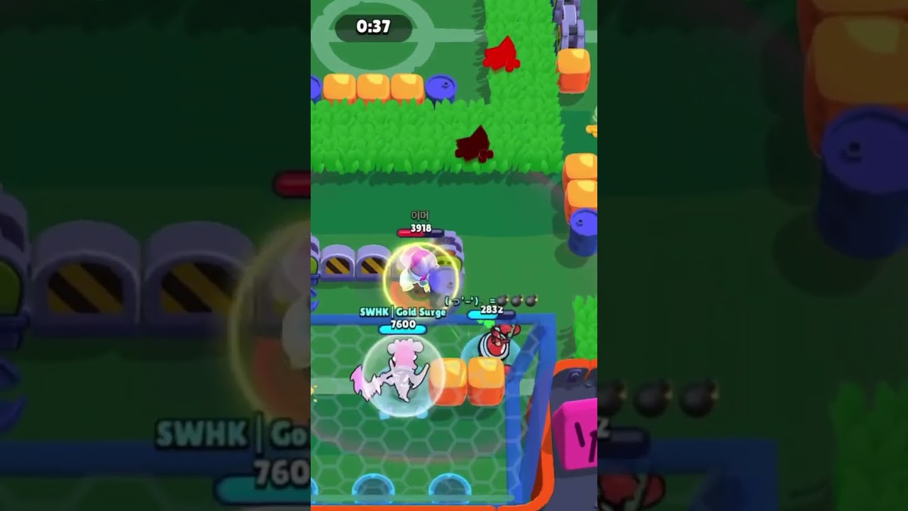 WTF IS THAT SHADE SPEED😳😳