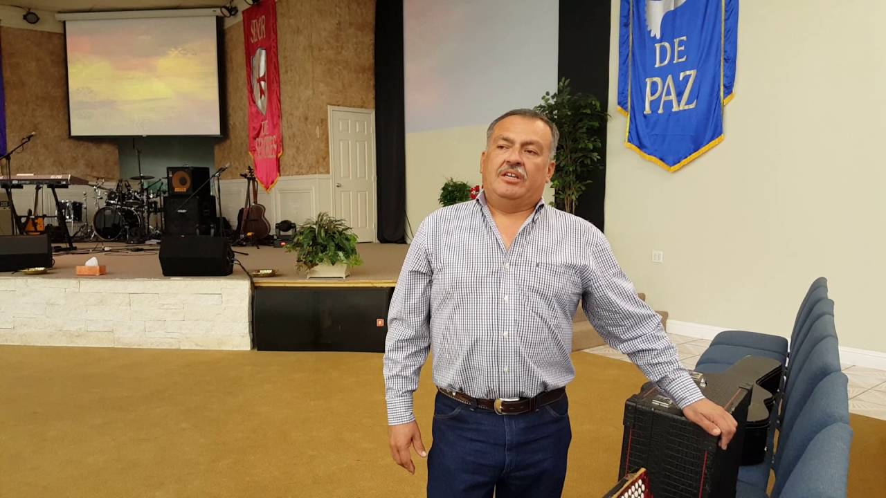 Roberto Rueda un dia a la vez acapela