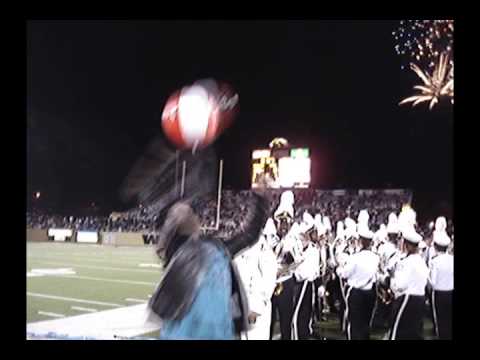 09/19/09 American Idol's Matt Giraud at WMU Game