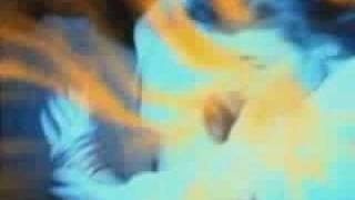 攻撃的ダンスミュージック。ハードコアテクノの名曲
