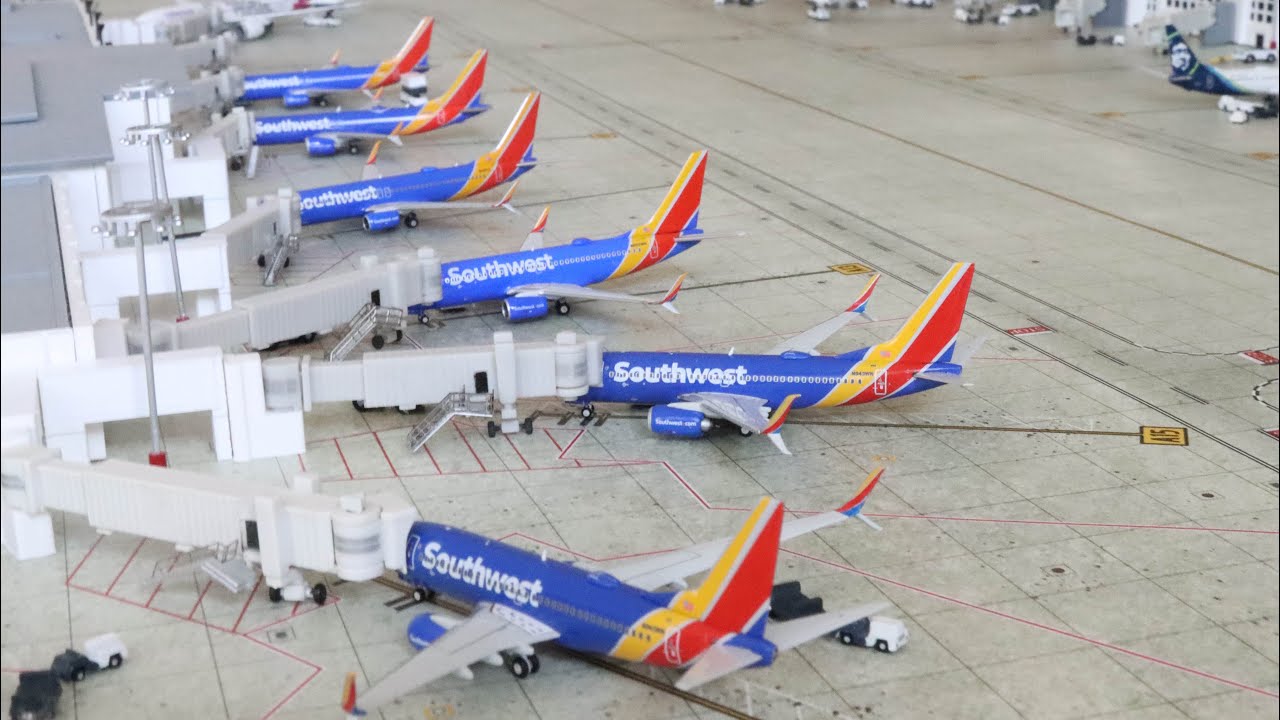 Gemini Jets 1:400 Southwest B737-700 | Unboxing and First Look