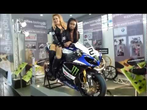 Yamaha YZF-R1 ''Superbike'' and Jeanette Plug by Gilles Tooling * see also Playlist