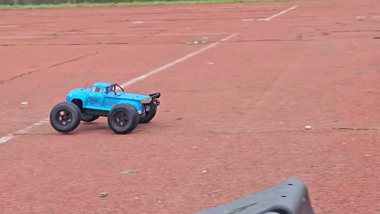 Arrma Notorius 6S  backflipp