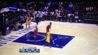 (2013) Derrick Rose's First Dunk Back From ACL Tear