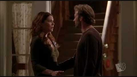 Gilmore Girls - Lorelai all goofy around Luke