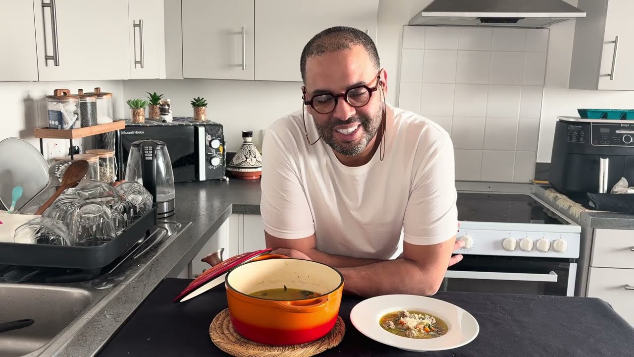 إلى درتيها مرة… غادي تولّي تعاودها كل سيمانة 🍲 شوربة الأعراس الإيطالية بطريقة سهلة وبنينة