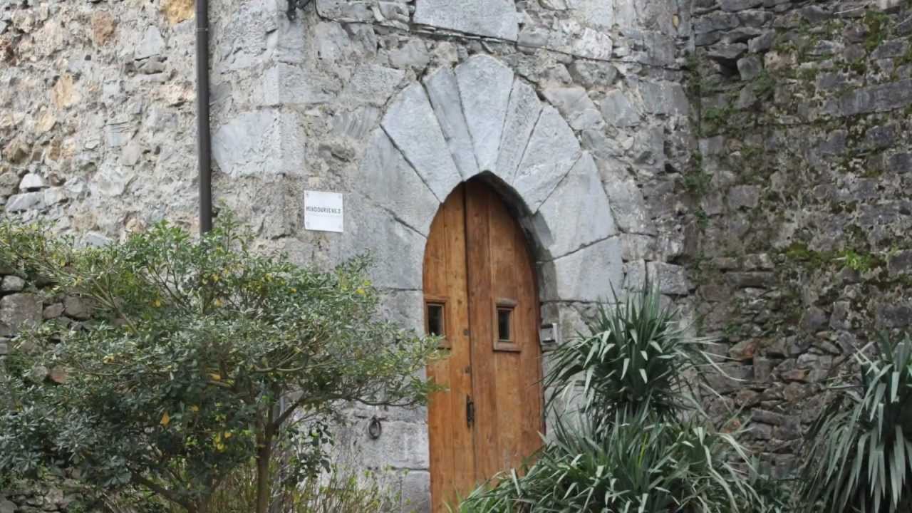 Detalles de Lesaka
