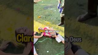 A Clara Foi Empurranda E Caiu Da Sacada