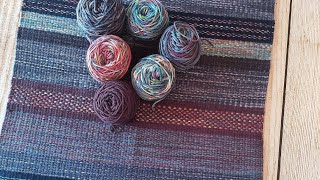 A little bit of weftfaced weaving