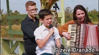 Coletânea de Hinos com a sanfoneira do Brasil/ Gizele Granado ccb