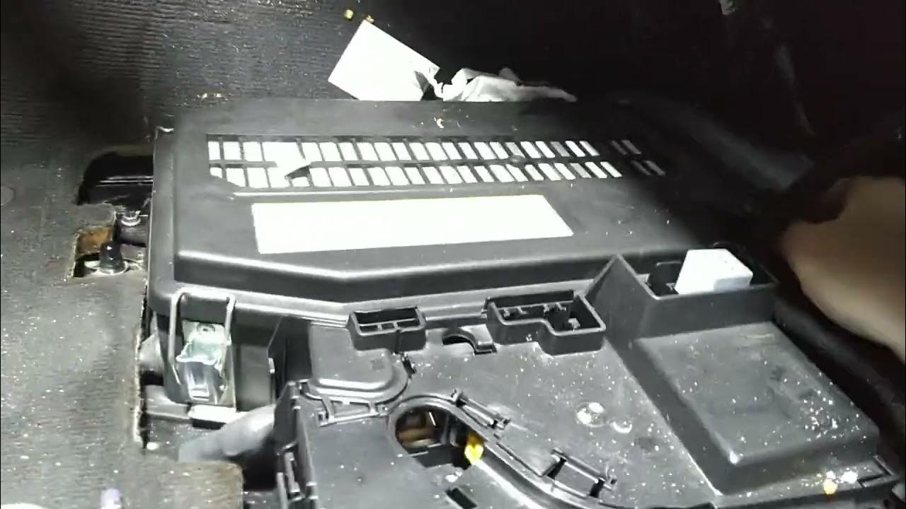2016 Audi Q7 battery location replacement and tools needed YouTube