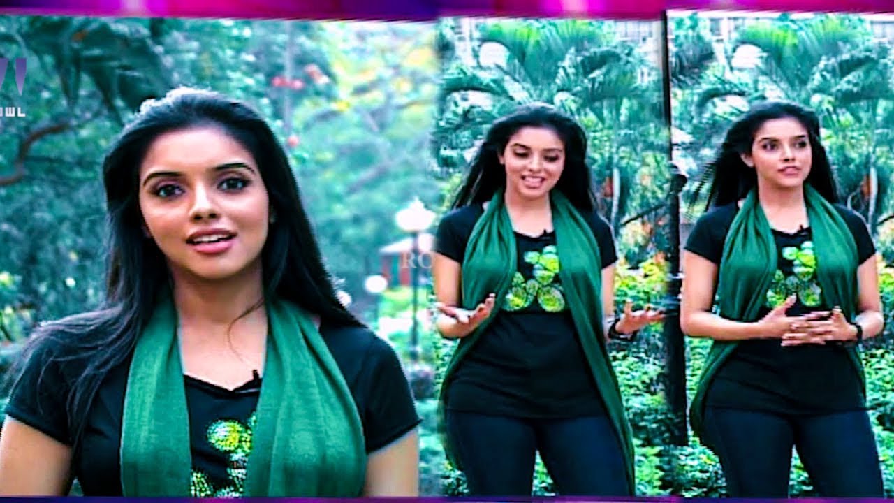 Asin - Film Actress Youth Icon