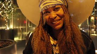 Erykah Badu - What&#39;s Yo Phone Number