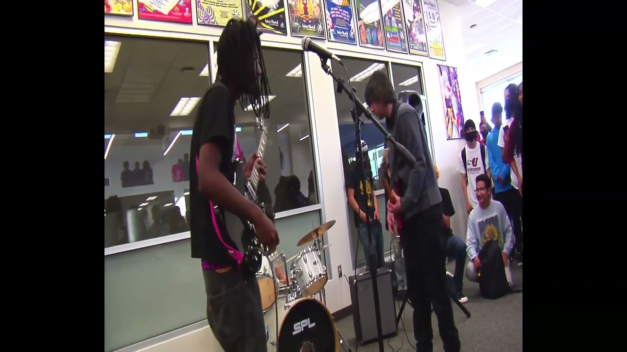 herlovebeheadsdaisies - full set 4/13/22