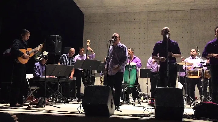Charlie Aponte "Reluciente Sol"