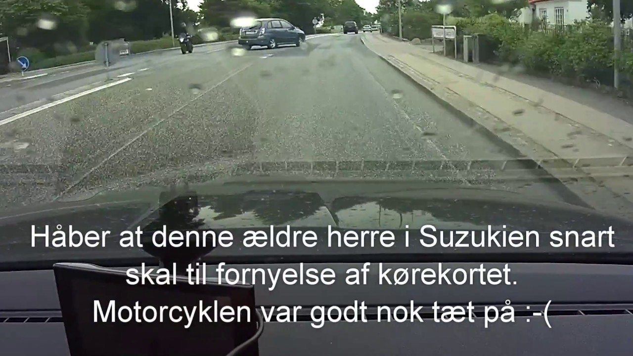 Kører med hovedet under armen