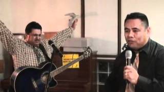 Pastor: Marco A Galicia "Ministrando"